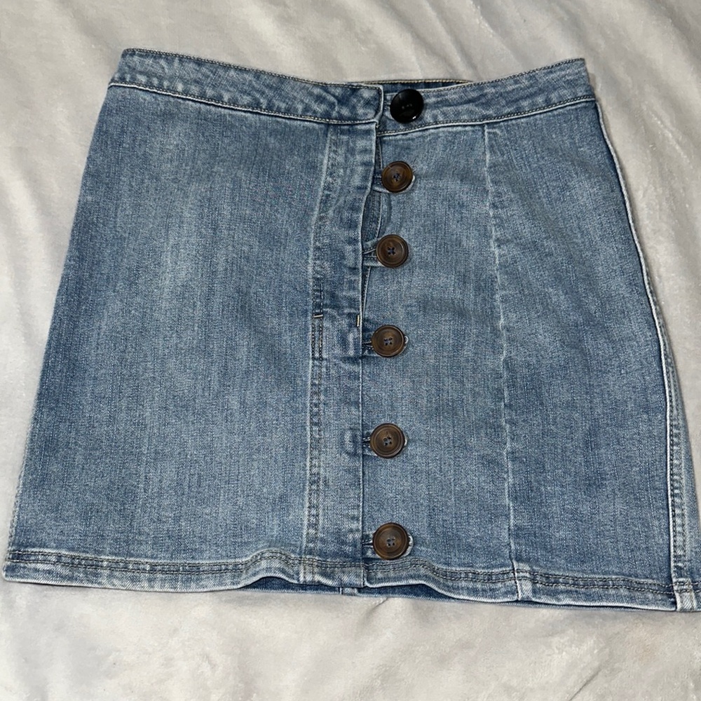 Wishlist mini jean skirt, size M
